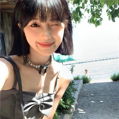 关于我妻子的一切